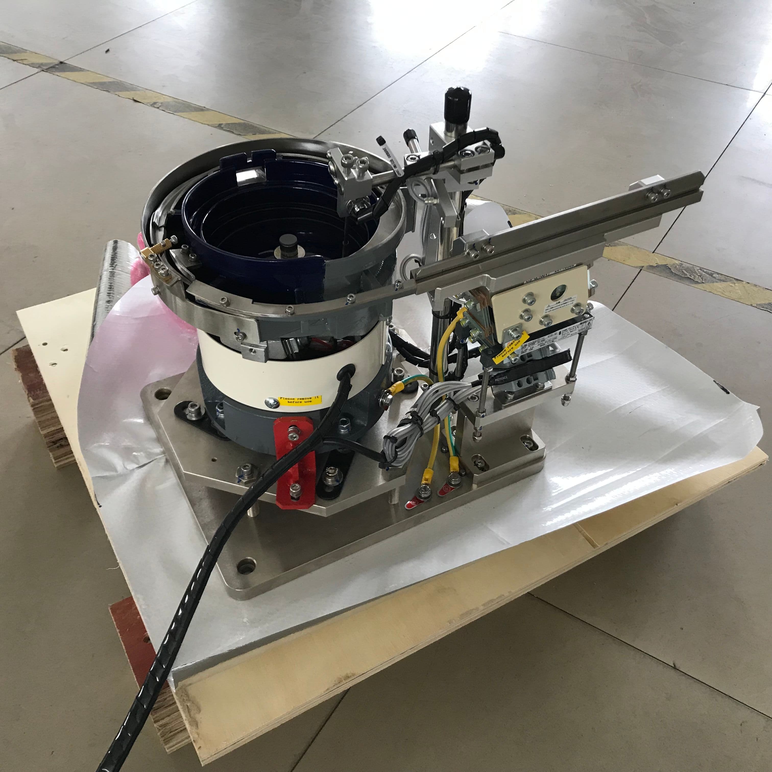 Automatic customized small vibratory bowl
feeder for small parts view 7