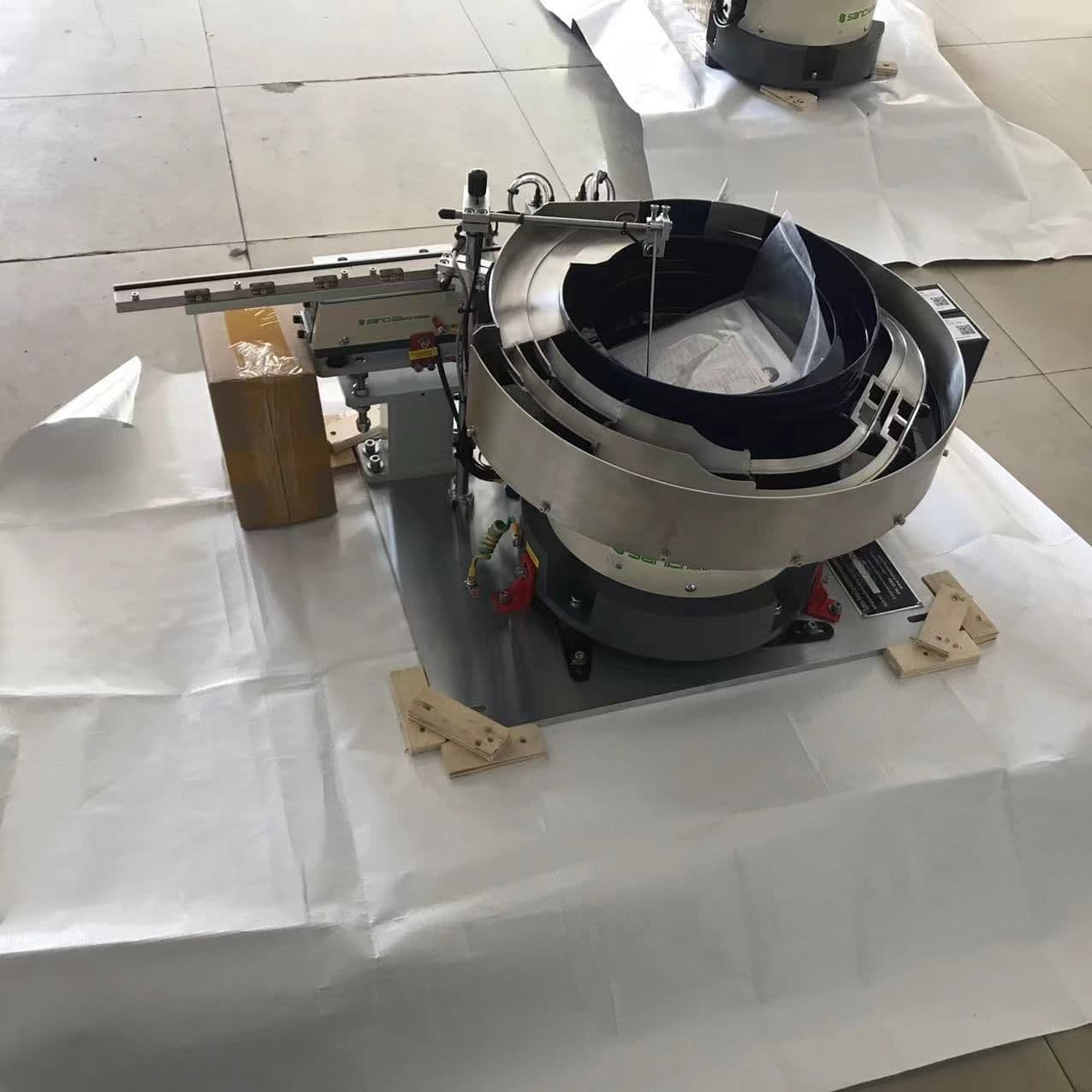 High Accurate Factory Customized Durable Electromagnet Automatic Small Vibratory Bowl Feeder for PCB view 6
